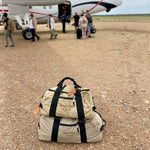 Laden Sie das Bild in den Galerie-Viewer, Venter Tours-Safari-Tasche (Small) / Weekender
