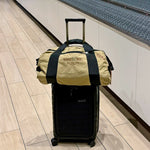 Laden Sie das Bild in den Galerie-Viewer, Venter Tours-Safari-Tasche (Small) / Weekender

